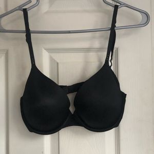 Victoria Secret Black Push-Up Bra